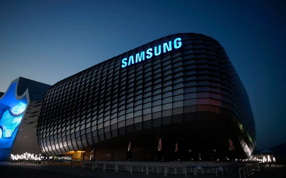   The Samsung phone production will decrease by 30 million units this year, a major blow for Samsung