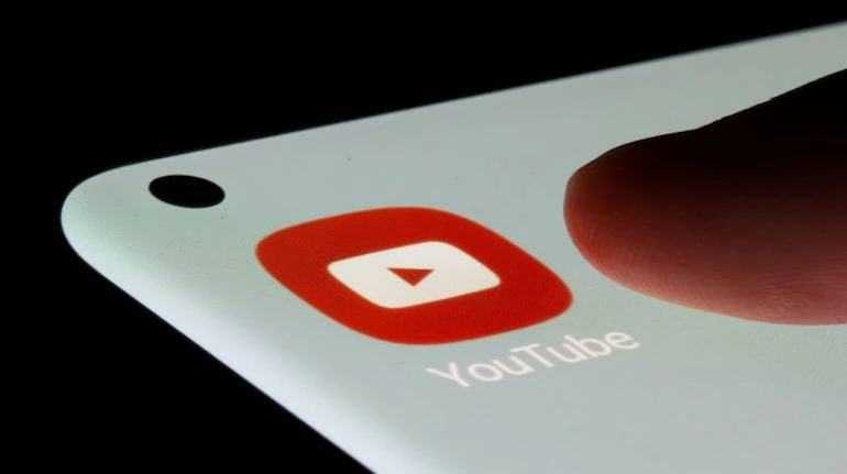 YouTube is offering dubbed multi-language audio for videos available to more artists.