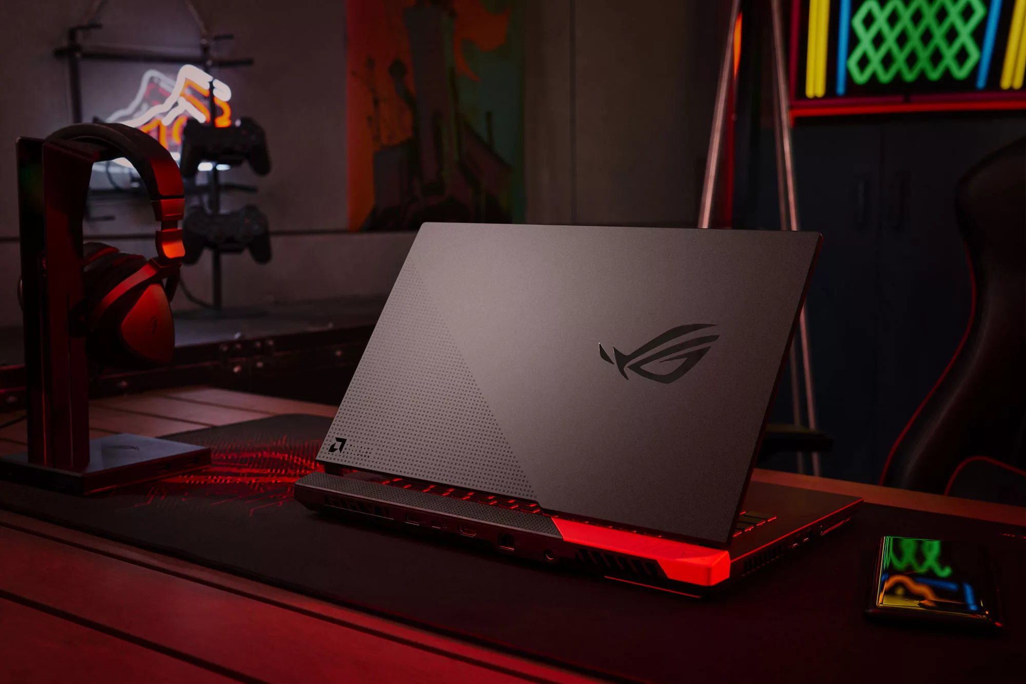 First Laptop with 3D V-Cache, AMD Ryzen 9 7945HX3D, Spotted in ASUS ROG Laptop