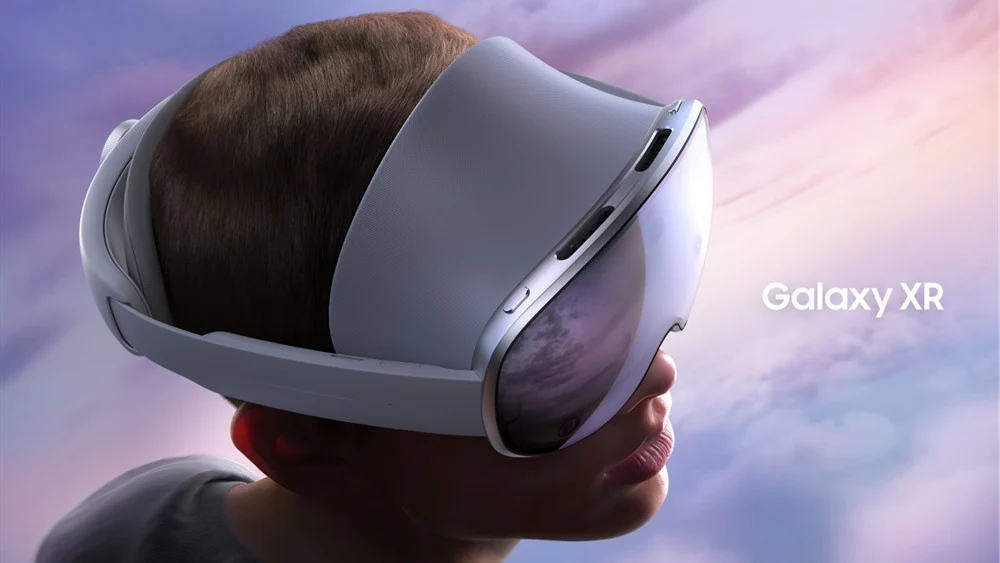 Samsung’s has launched $1,800 Galaxy XR Headset: Full Android support and 27MP display